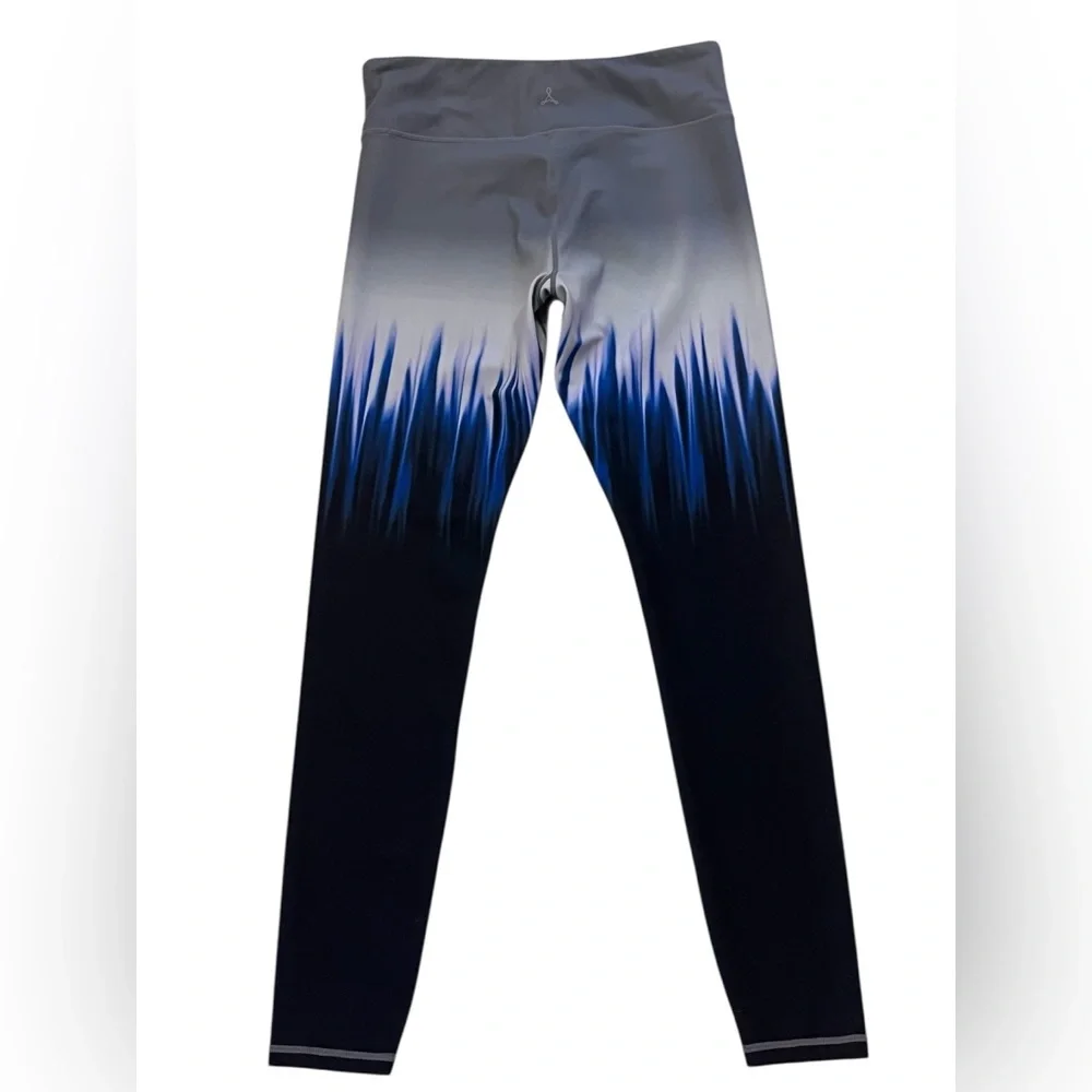 Tantris Brand Dynamic Blue and Black Gradient Leggings